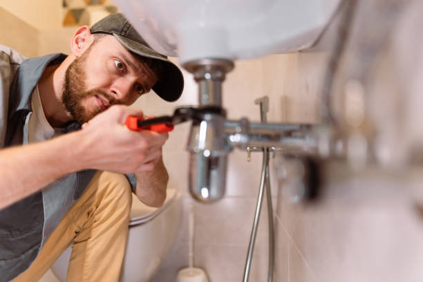 Best Shower Repair Services  in Montura, FL